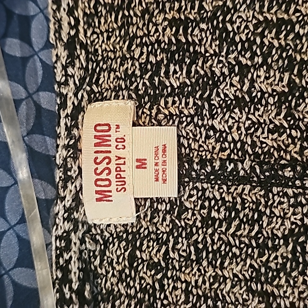 Cardigan - Picture 3 of 4